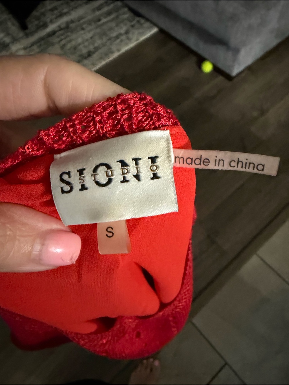 SiOni Red Open Back Button Detail Knit Sweater Women’s Small Top - Picture 5 of 5